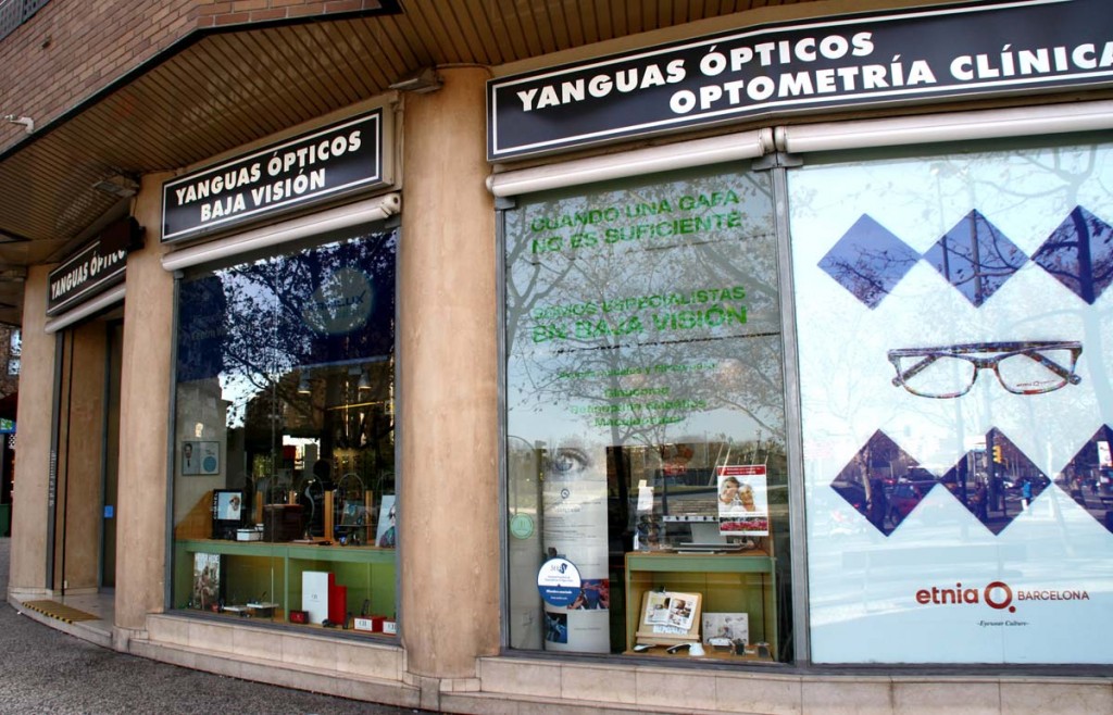 local tienda yanguas ópticos
