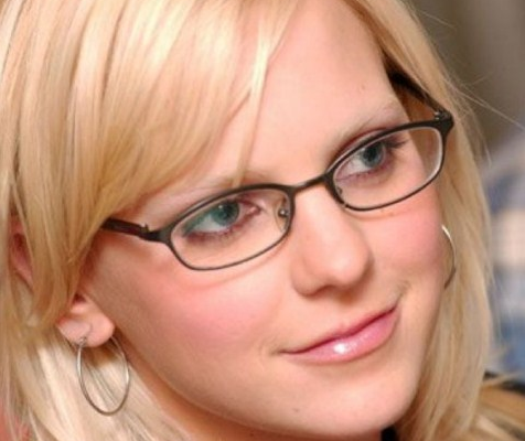 chica gafas