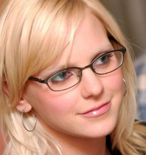 chica gafas