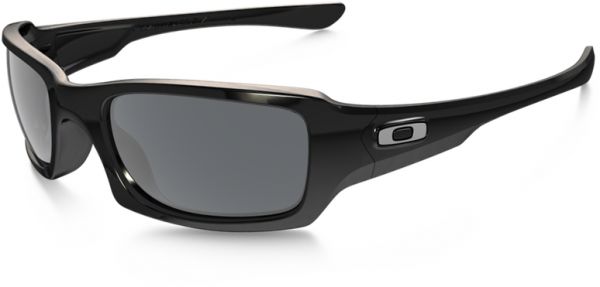 ¿Juegas al pádel? Elige bien tus gafas oakley-gafas-deportivas