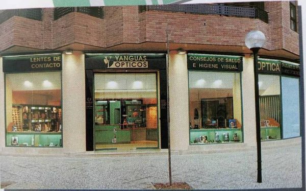 ¡Yanguas Ópticos cumple 25 años! yanguas opticos 25 aniversario
