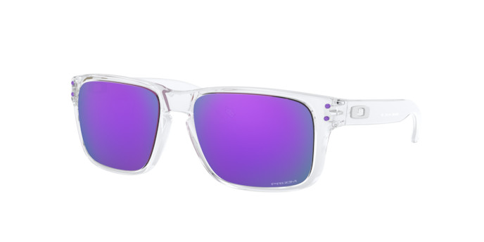 Consigue tus gafas de sol con descuento en Yanguas Ópticos oakley